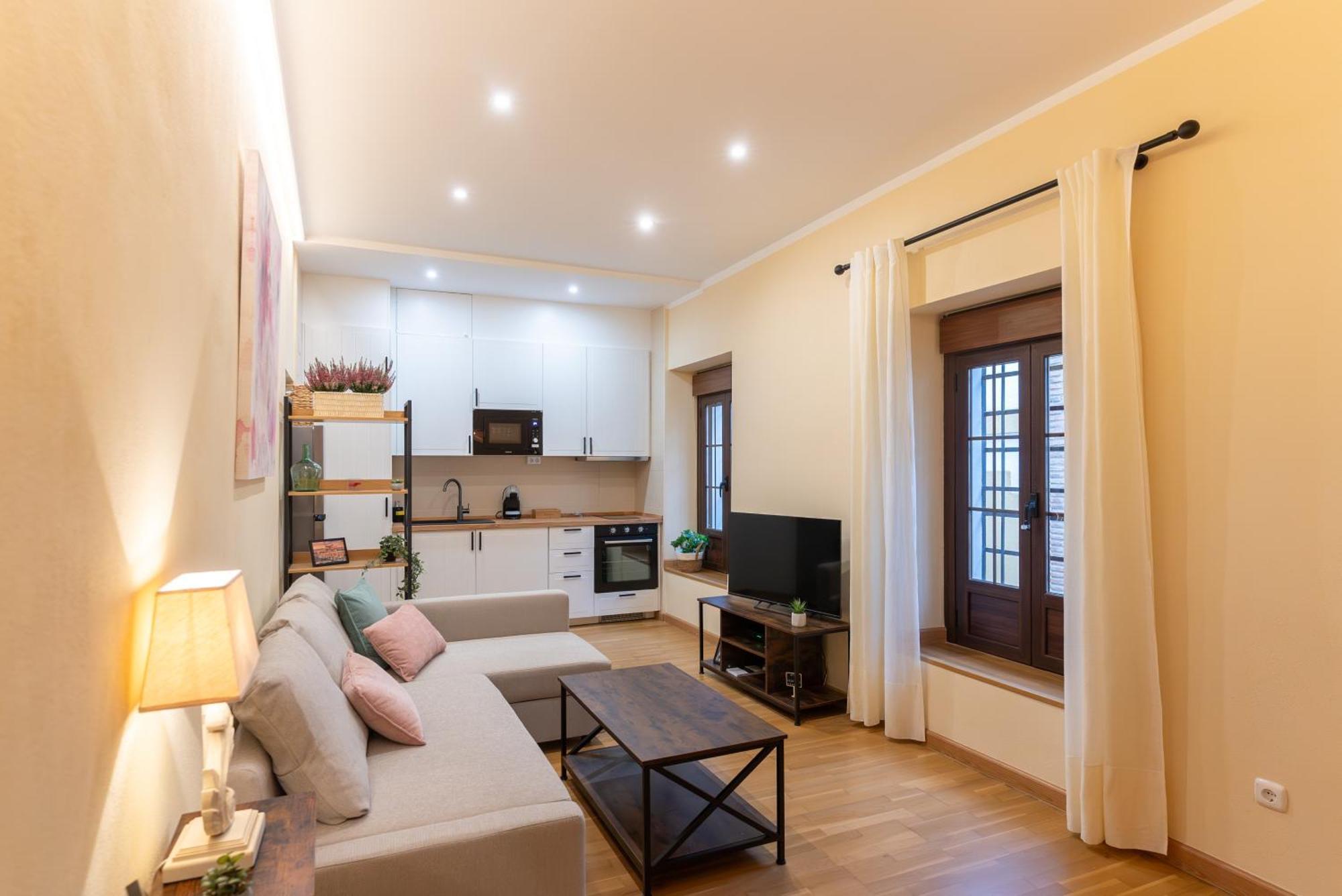 Apartamento Puerta De Cordoba- Exterior Con Balcones 외부 사진