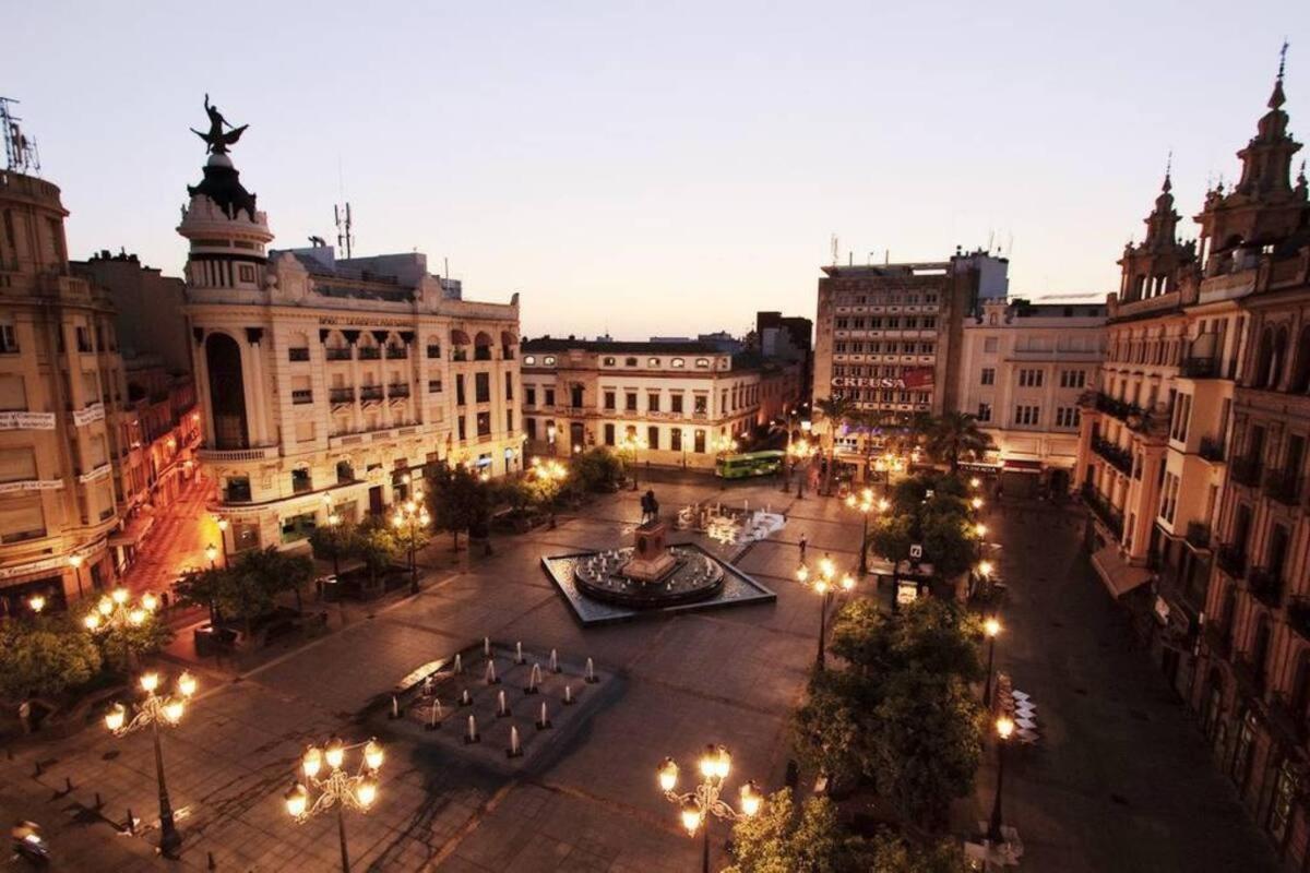 Apartamento Puerta De Cordoba- Exterior Con Balcones 외부 사진