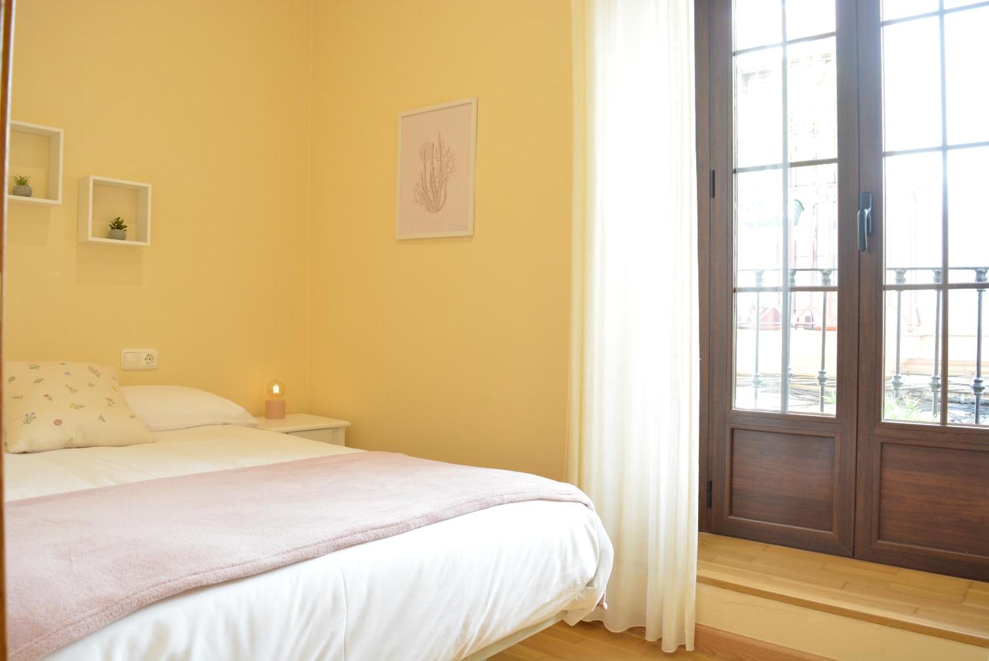 Apartamento Puerta De Cordoba- Exterior Con Balcones 외부 사진