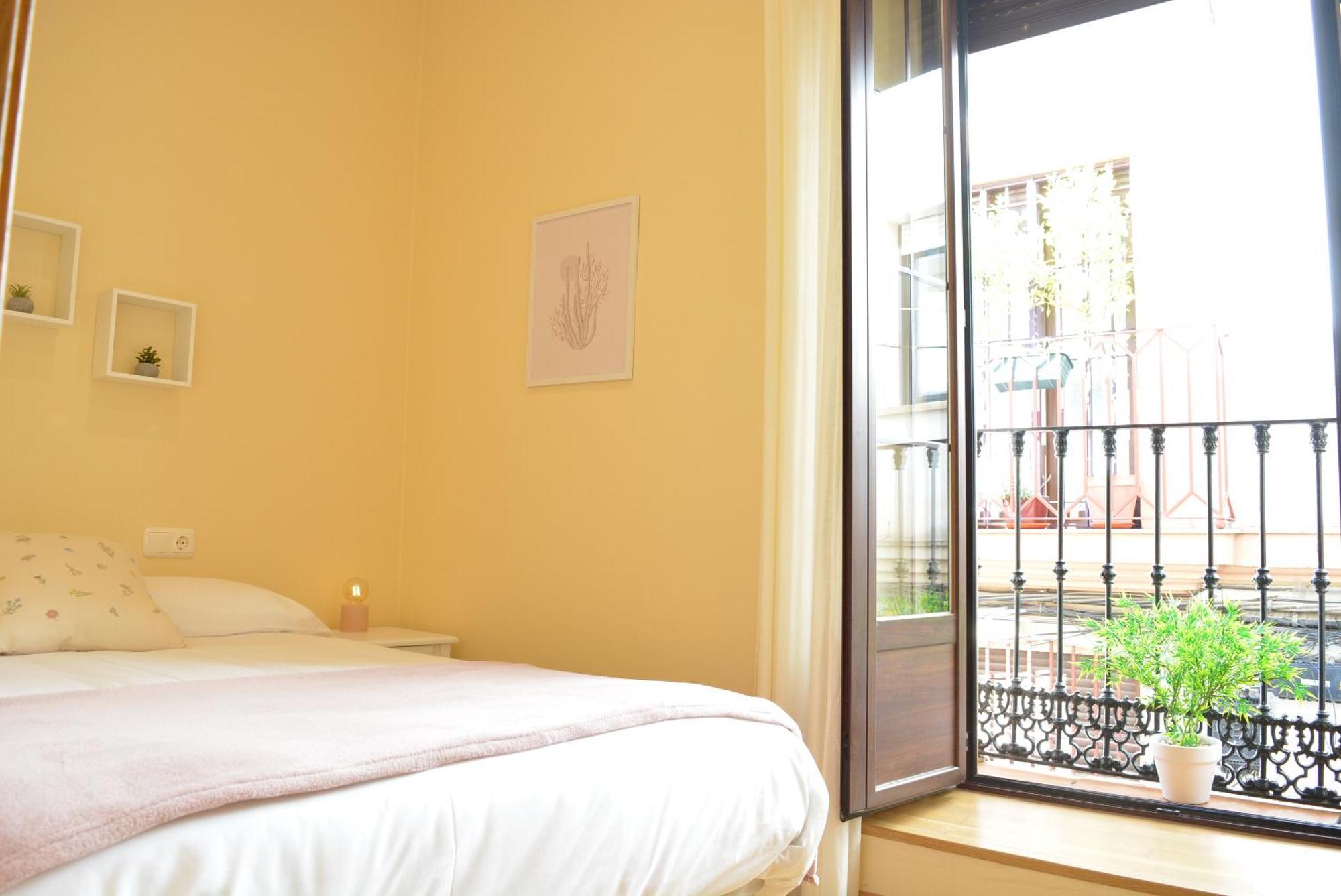 Apartamento Puerta De Cordoba- Exterior Con Balcones 외부 사진