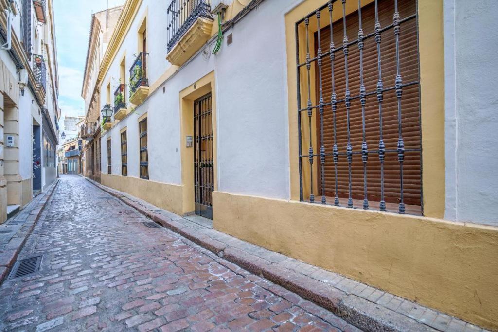 Apartamento Puerta De Cordoba- Exterior Con Balcones 외부 사진
